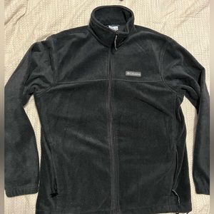 Men’s Columbia fleece jacket size large